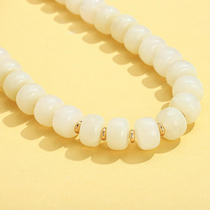 Resin Chunky Beaded Necklace for Women Minimalistic Modern Statement Necklace Jewelry Accessories - Cream