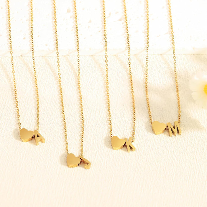 Heart Initial Necklaces for Women Girls, 18K Gold Plated A-Z Initial Necklace Tiny Heart Necklace Dainty Gold Initial Necklaces for Women Trendy Jewelry Gifts for Teen Girls